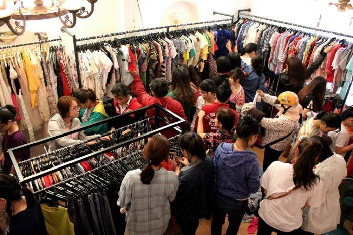 Sỉ Quần áo Quảng Châu