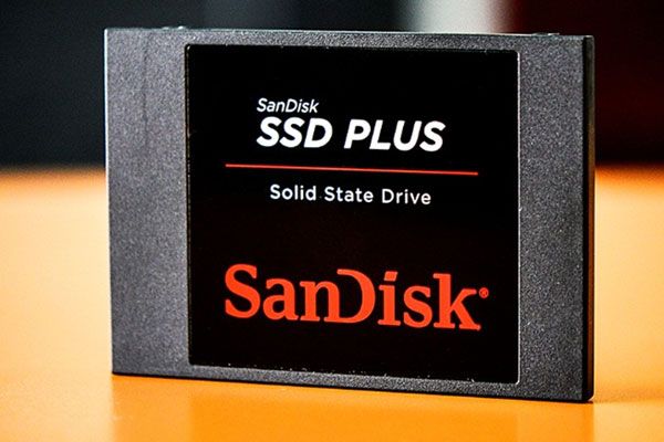 Ổ cứng SSD là gì? top 5 ổ cứng tốt nhất hiện tại