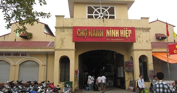 quần áo giá sỉ chợ Ninh Hiệp hình ảnh 1